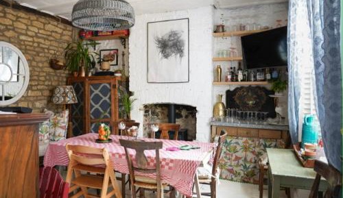 Deluxe Double Room with Shower