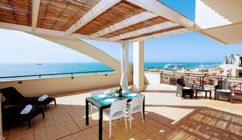 Apartment with Sea View