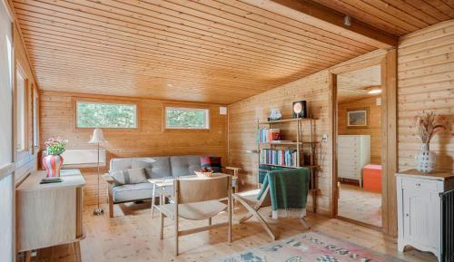 Four-Bedroom Holiday Home