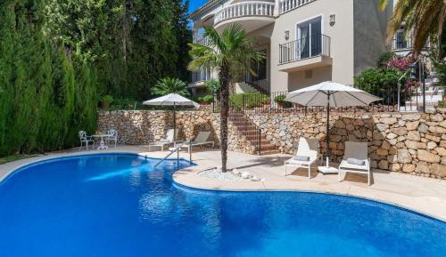 Villa with Private Pool