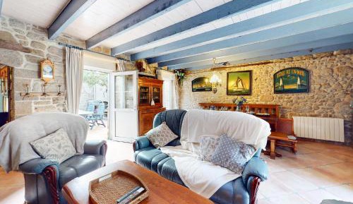 Three-Bedroom Holiday Home 