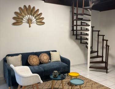 Apartment with Garden View