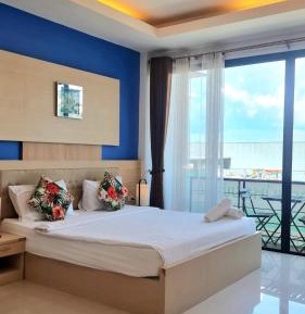 Double Room with Patio