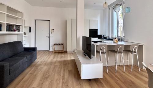 Studio with Sofa Bed