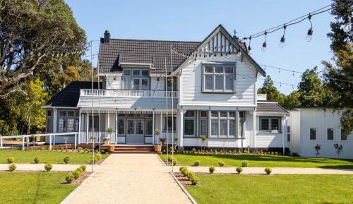 Superior Apartment with Balcony