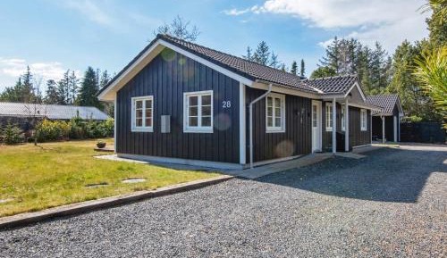 Four-Bedroom Holiday Home