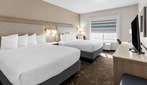 Queen Room with Two Queen Beds
