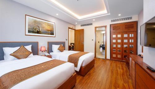 Apartment with City View