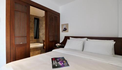 Studio Apartment with King Bed