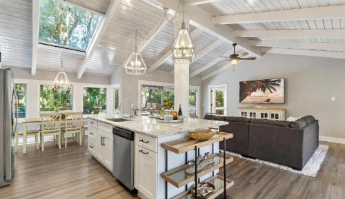 Three-Bedroom Holiday Home 