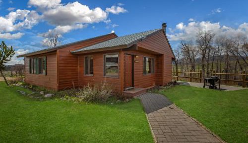 Two-Bedroom Holiday Home