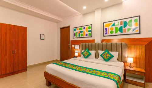 Standard Room with City View