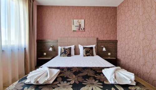 Superior Double or Twin Room with Terrace