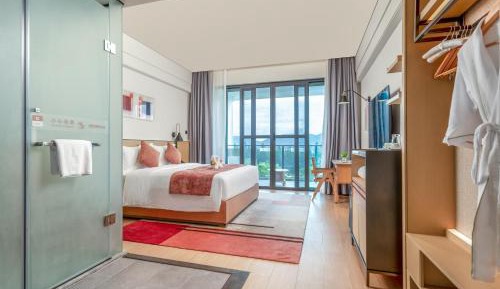 Double Room with Mountain View