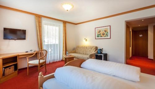 Double Room Tuxertal