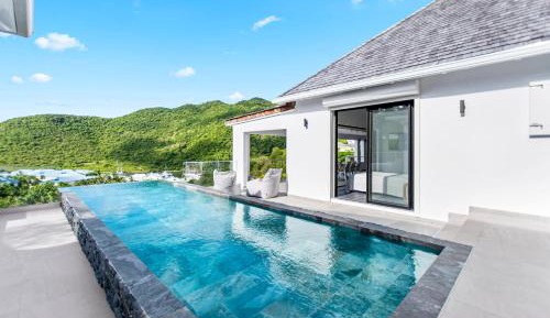 Villa with Sea View