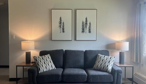 One-Bedroom Apartment - Non-Smoking