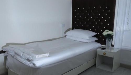 Budget Single Room