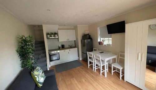 One-Bedroom House