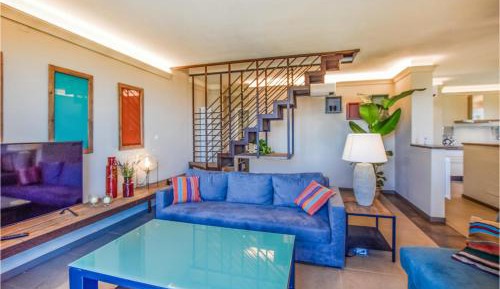 Three-Bedroom Holiday Home 