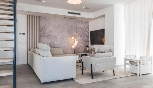 Two-Bedroom Holiday Home