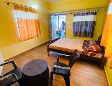 Deluxe Room (2 Adults + 1 Child)