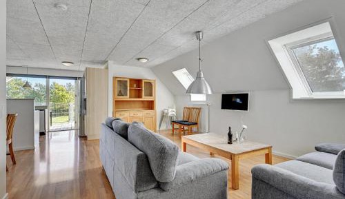 Five-Bedroom Apartment