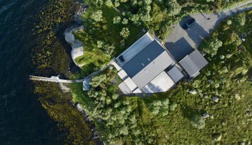 Four-Bedroom Deluxe Home - Oceanfront