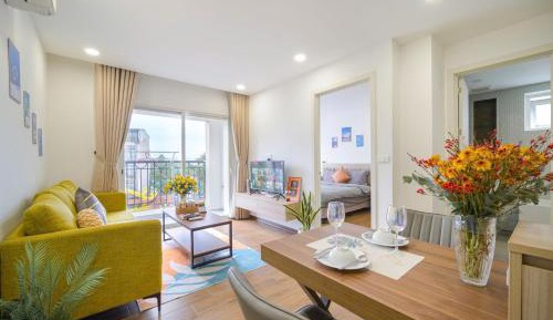 Apartment with View and Balcony