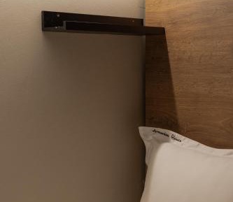 Single Bed in Mixed Dormitory Room