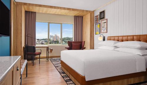 King Room with City View