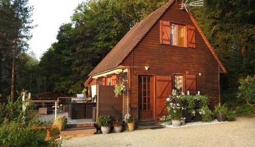 Holiday Home (4 Adults)
