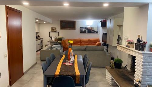 King Studio with Sofa Bed