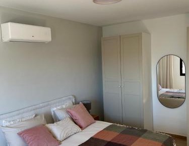 One-Bedroom Apartment with Sea View and Terrace