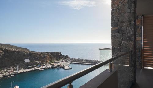 Double Room with Port View