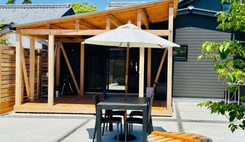 Villa with Garden View