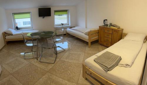 Triple Room with Private Bathroom