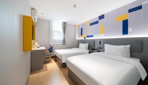 Freedom Twin Room