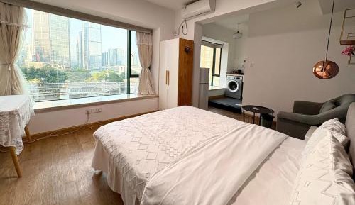 Apartment with City View