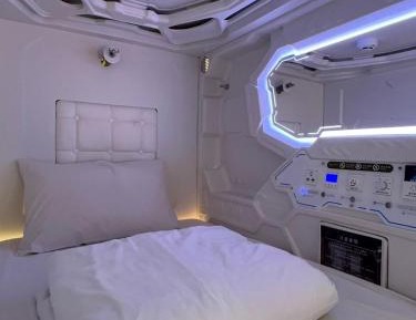 Single Bed in Female Dormitory Room