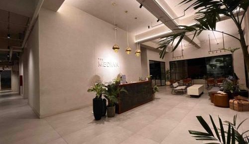 Studio with Mountain View