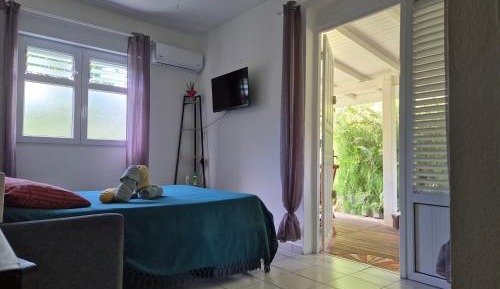 One-Bedroom House
