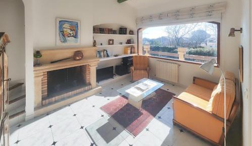 Three-Bedroom Vacation Home 