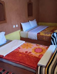 Deluxe Double Room (2 Adults + 1 Child)