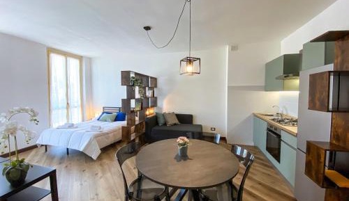 One-Bedroom Standard Apartment