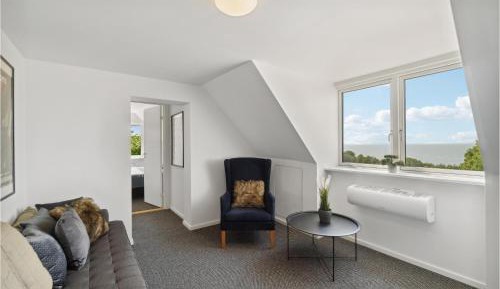 Five-Bedroom Holiday Home