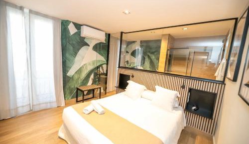 Double Room with Spa Bath