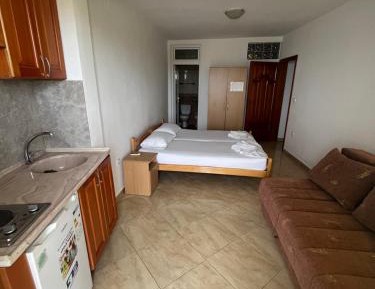 Room #165631309