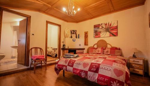 Triple Room with Mountain View