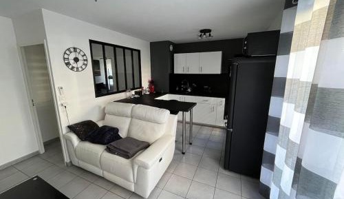 One-Bedroom Apartment with Terrace